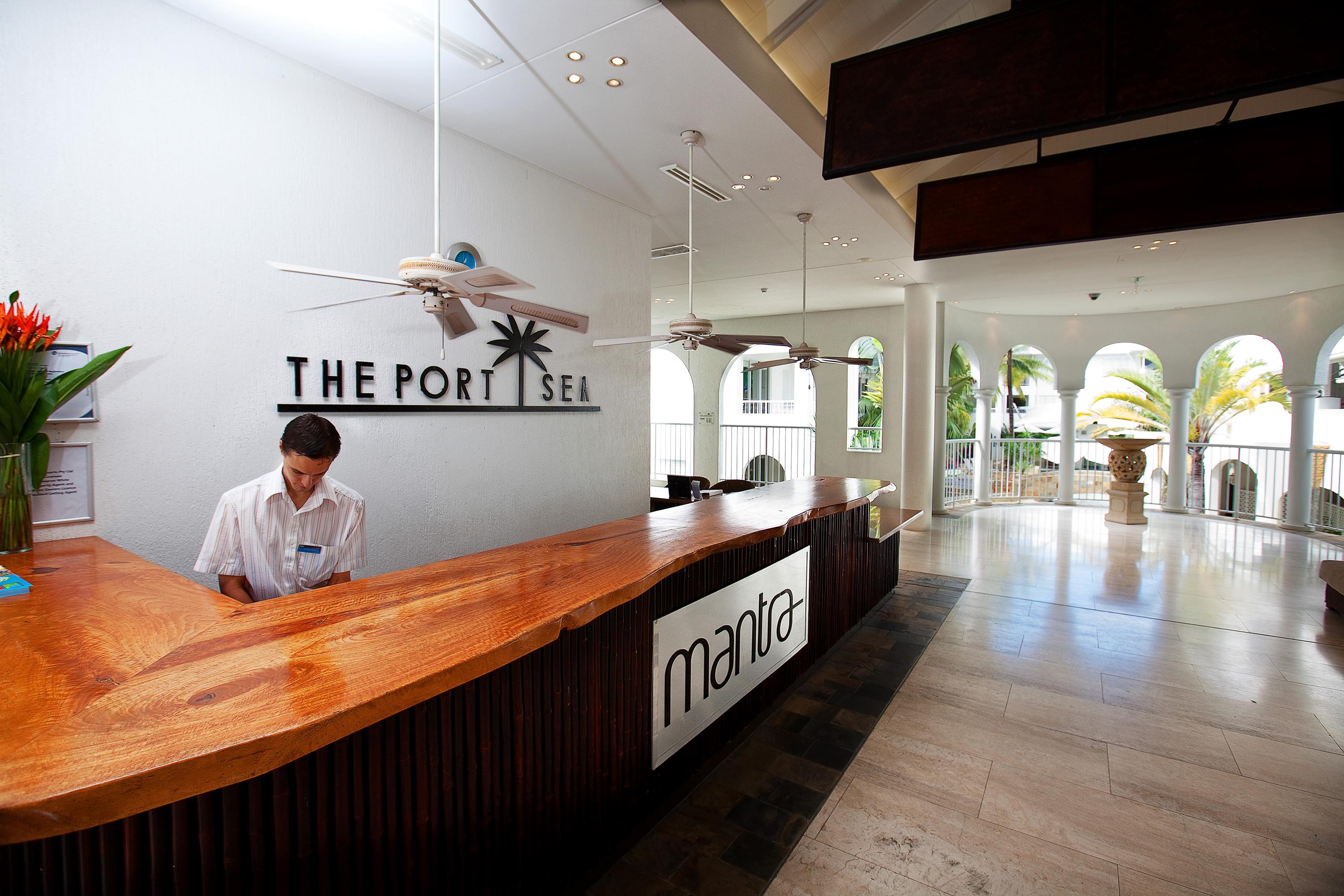 Mantra PortSea Port Douglas Exterior foto