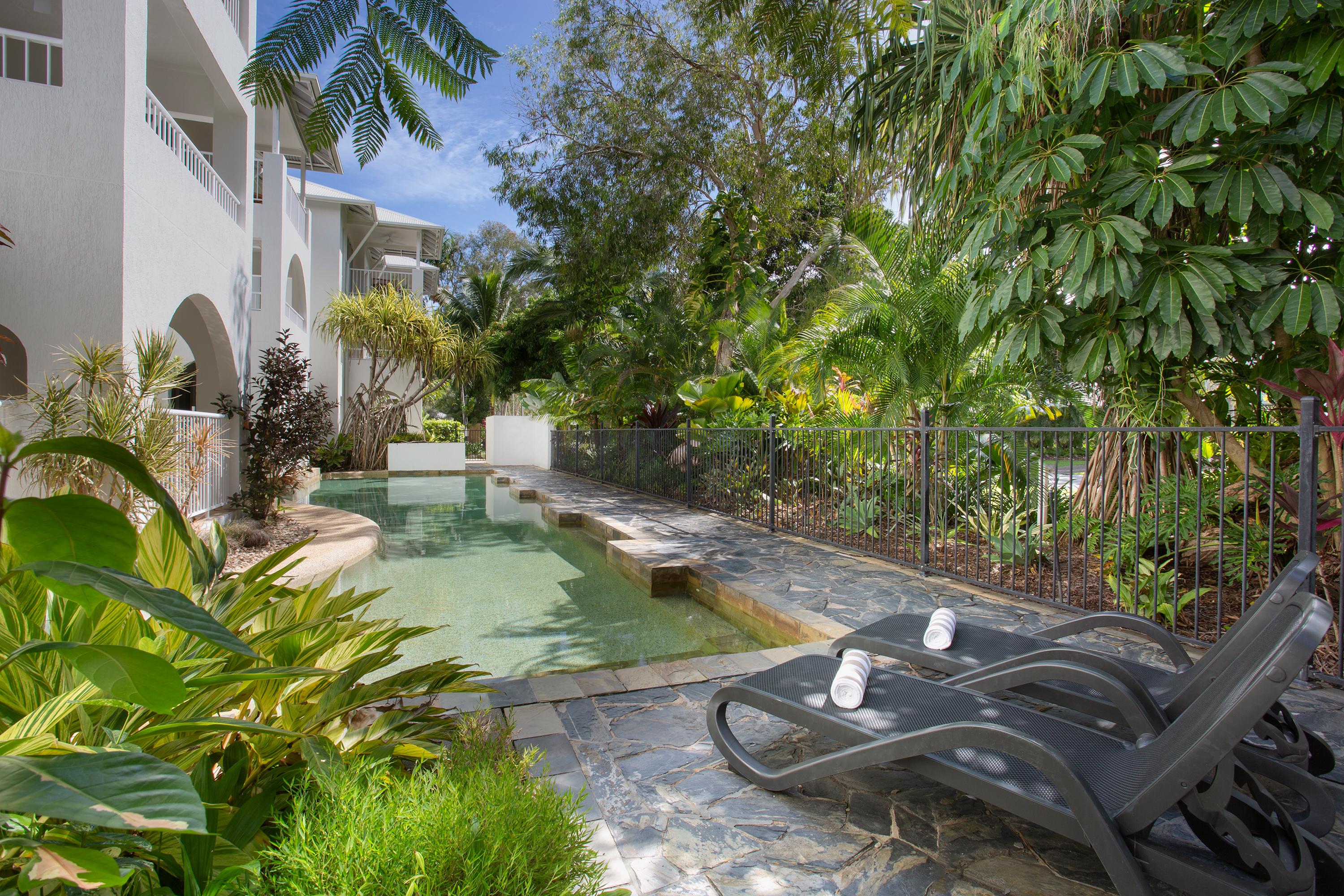 Mantra PortSea Port Douglas Exterior foto