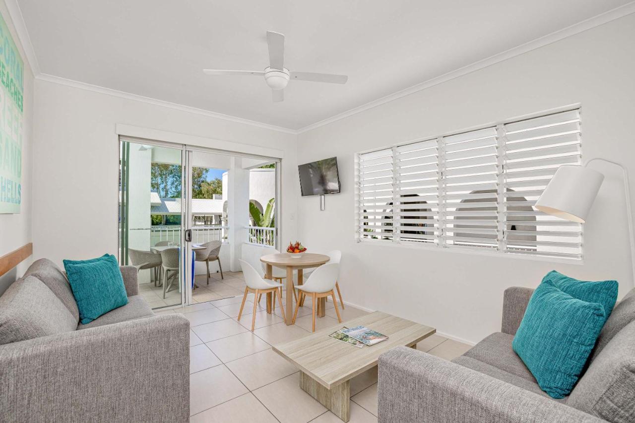 Mantra PortSea Port Douglas Exterior foto